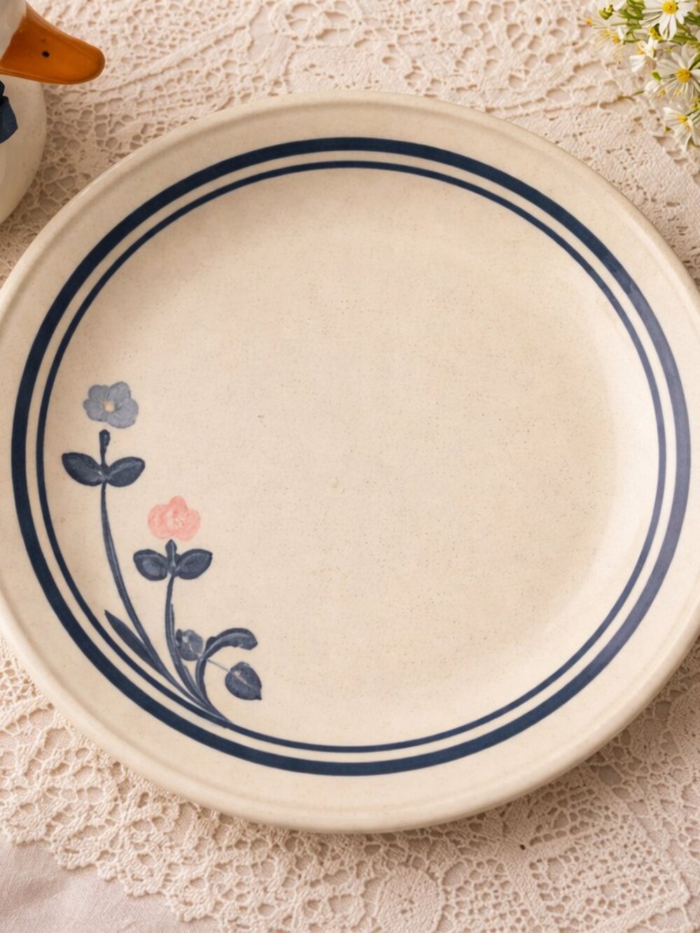 Vintage “Pfaltzgraff Folk Art / Floral Sprig Pattern” Dessert Salad plates